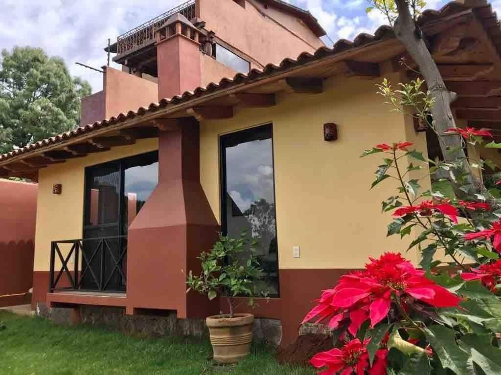 فندق Brisas De Sol Pátzcuaro المظهر الخارجي الصورة